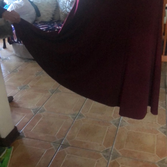 Holiday elegant Formal Party Dress or Gown. Floor length - Picture 8 of 9